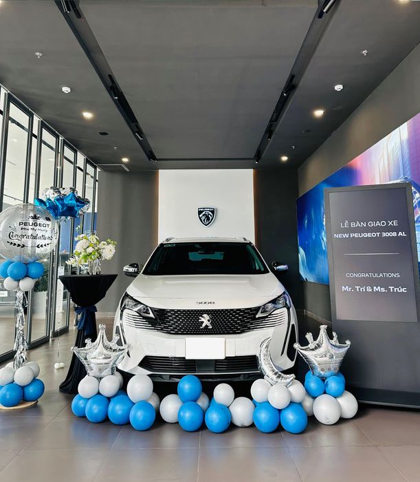 Không gian trưng bày ấn tượng tại Peugeot Phú Mỹ Hưng