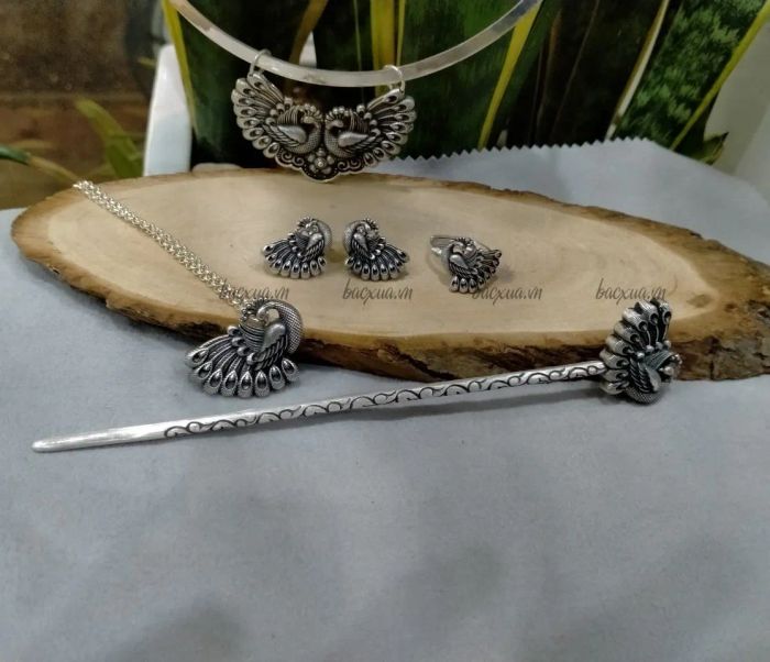 Không gian trưng bày đậm chất truyền thống tại Bạc Xưa