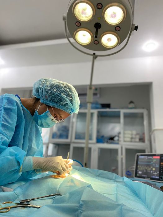 Hình ảnh quy trình khám chữa chuyên nghiệp tại Bệnh Viện Kim Sơn