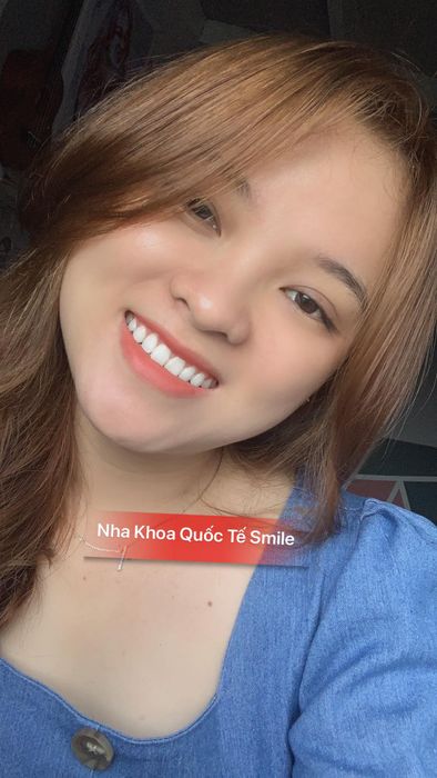 Hình ảnh đội ngũ bác sĩ chuyên nghiệp tại Nha Khoa Quốc Tế Smile
