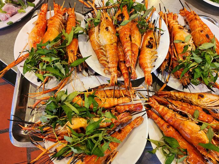 Không gian ấm cúng tại nhà hàng Không Gian