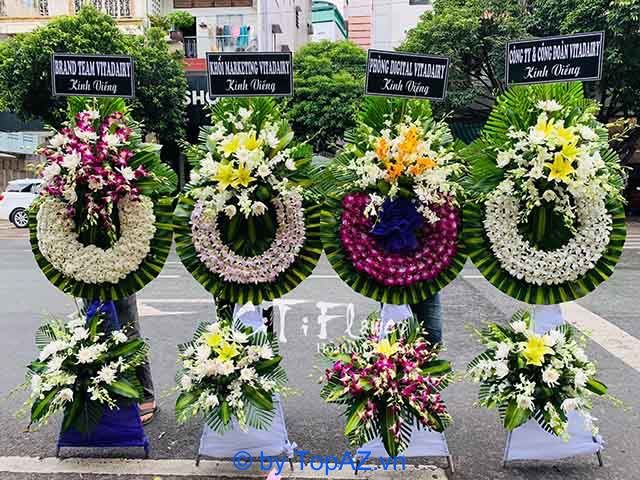 Điểm đến lý tưởng cho những vòng hoa tang lễ đa dạng mẫu mã tại Quận 11