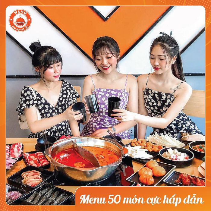 Quầy buffet hải sản tươi ngon và các món nhúng lẩu hấp dẫn tại Lẩu Wang (Ảnh 2)