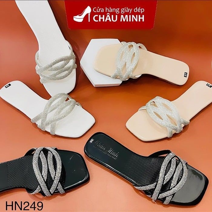 Địa chỉ vàng cho những đôi giày dép nữ đẹp tại Quận 12