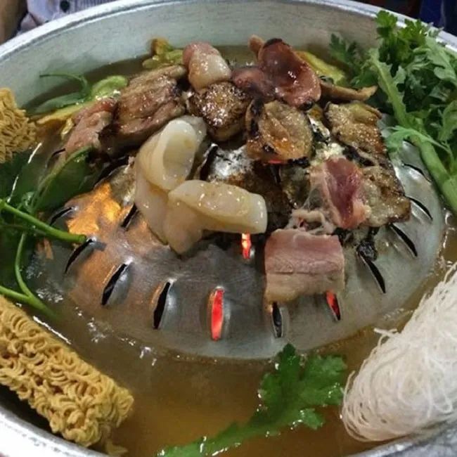 Poipet - Điểm hẹn lẩu nướng đáng nhớ tại Q5