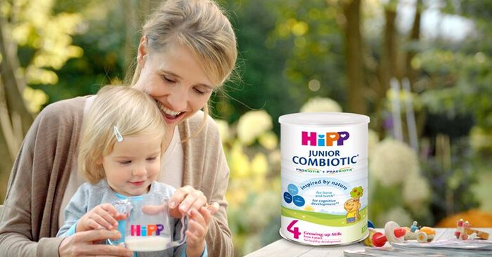 Bức ảnh thứ 2 của HiPP - Khoảnh khắc vàng trong từng hộp sữa hữu cơ