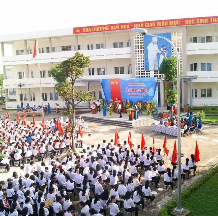 Hình ảnh đầu tiên về Trường THCS Lê Quý Đôn