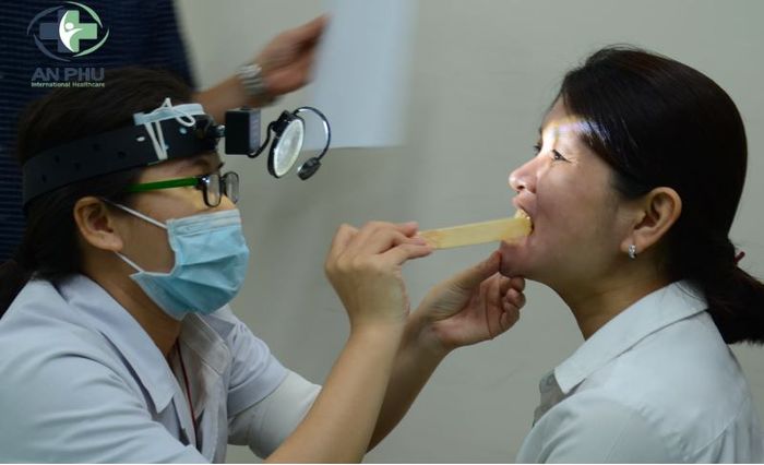 Hình ảnh đội ngũ y bác sĩ Phòng Khám Đa Khoa Quốc Tế An Phú - Chuyên gia đầu ngành, tận tâm phục vụ