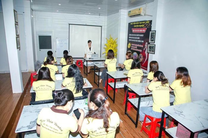 Hình ảnh 2 - Hồng Lê Dontra Academy