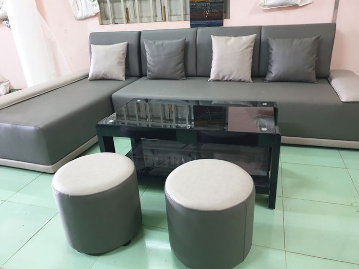 Không gian trưng bày tinh tế tại Nội Thất Sofa Phạm Gia
