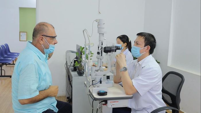 Hình ảnh phòng khám với hệ thống trang thiết bị hiện đại