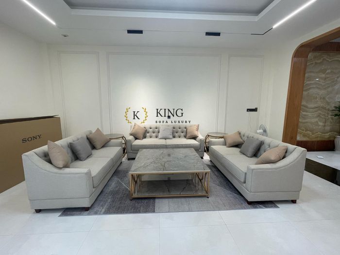 Không gian trưng bày sang trọng tại KING SOFA Luxury