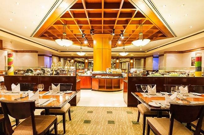 The Grill Buffet - Thiên đường ẩm thực tôm hùm tại Khách sạn Saigon Prince