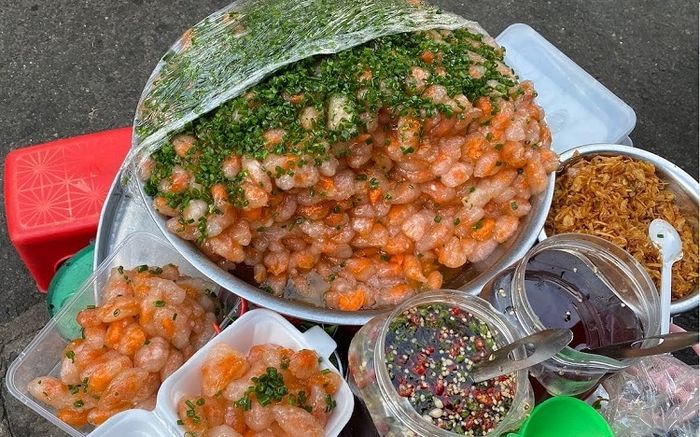 Bánh bột lọc Phan Thiết - Đặc sản trứ danh chợ Bàn Cờ