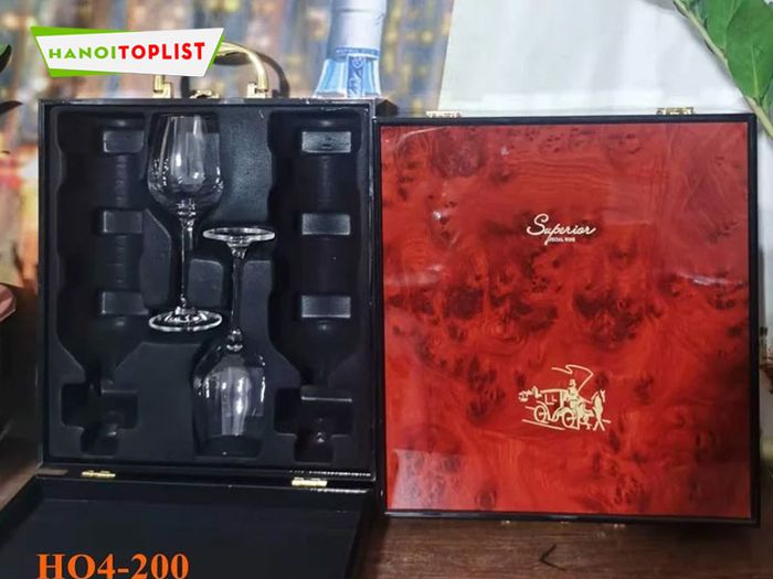 dia-chi-mua-hop-son-mai-ha-noi-cao-cap-tai-epvina-Mytour