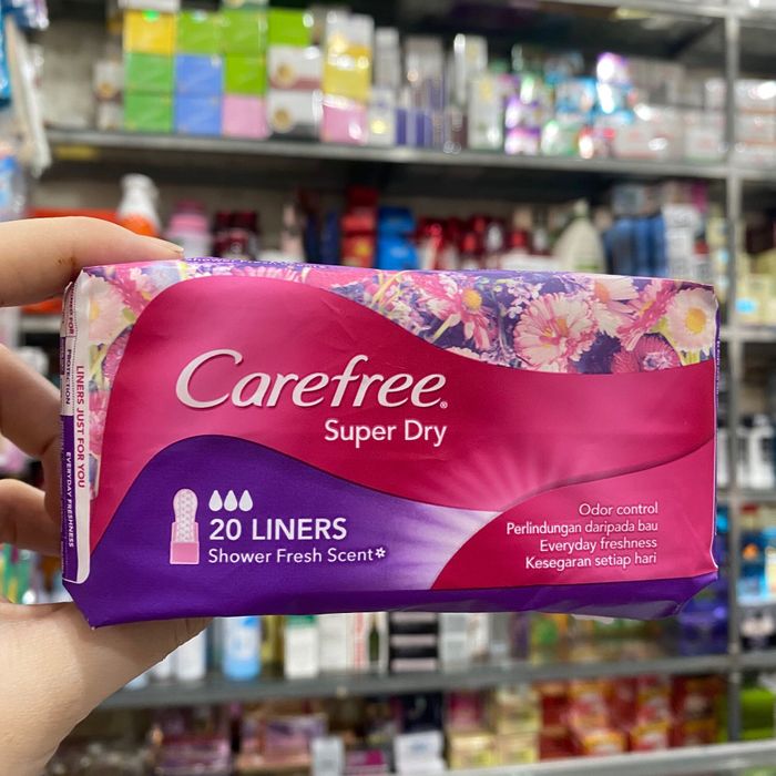 Carefree Super Dry - Thiết kế thông minh cho sự khô thoáng vượt trội (Ảnh 1)