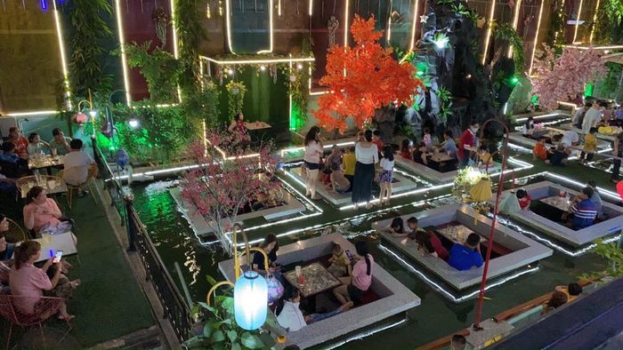 Coffee Anna Koi Garden - Khoảnh khắc bình yên bên hồ cá Koi
