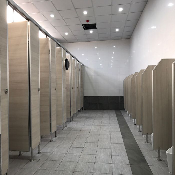 Hình ảnh thi công vách ngăn chất lượng từ AICA HPL
