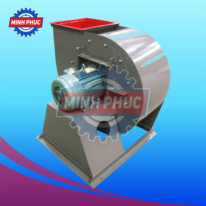Hình ảnh hệ thống quạt công nghiệp Minh Phúc đang vận hành tại nhà máy