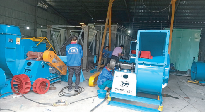 Hình ảnh dây chuyền sản xuất quạt công nghiệp hiện đại tại Thịnh Phát