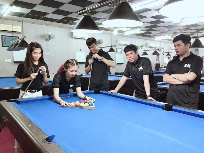 Không gian chuyên nghiệp tại CLB Bida DH