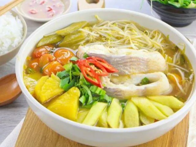 Canh chua cá - Sắc xuân trong tô nước dùng đậm đà