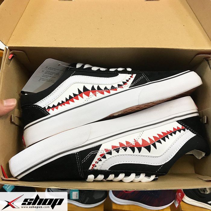 Không gian mua sắm hiện đại tại XShop New