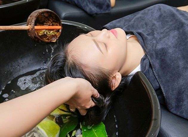 Gội đầu thảo mộc thiên nhiên