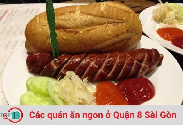 Xúc Xích Đức Vỉa Hè - Hương Vị Châu Âu Giữa Lòng Sài Gòn