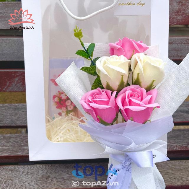 Địa chỉ vàng về hoa sáp chất lượng tại quận Cầu Giấy
