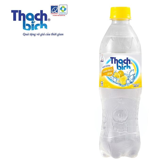 Hình ảnh chai Nước Khoáng Chanh Muối Thạch Bích chính hãng