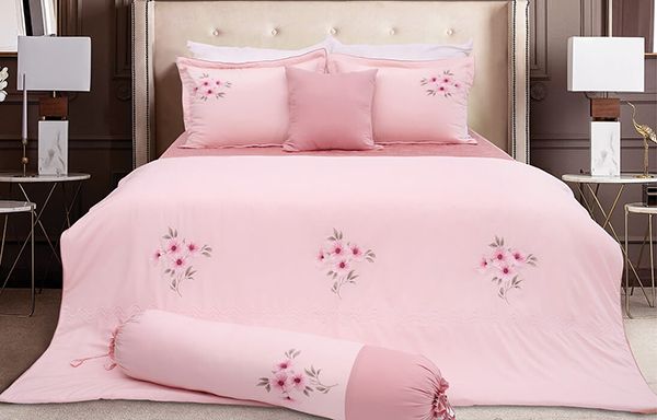 Bộ sưu tập đa dạng mẫu mã tại Chăn Ga Gối Nệm Sông Hồng (Ảnh 2)