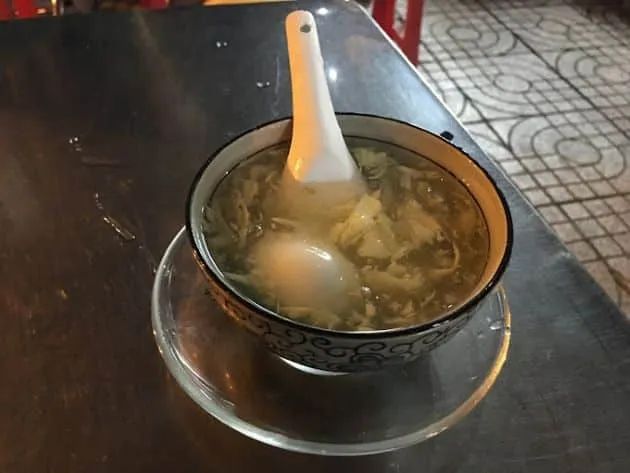 Chè Lâm Thạnh - Tinh hoa ẩm thực đường phố