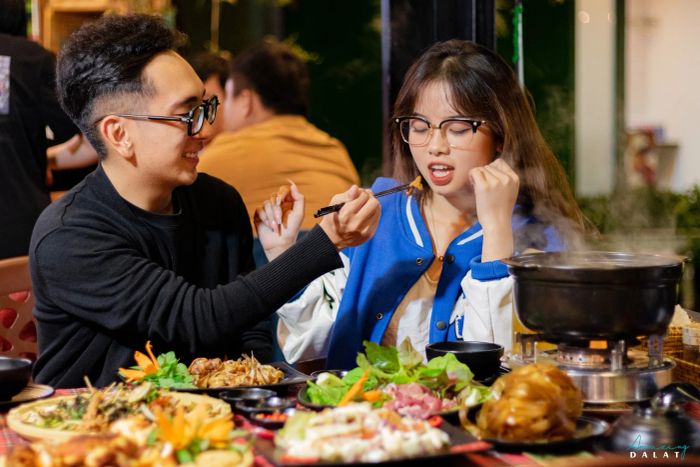 Hình ảnh Nhà Hàng Em Tên Gì 3