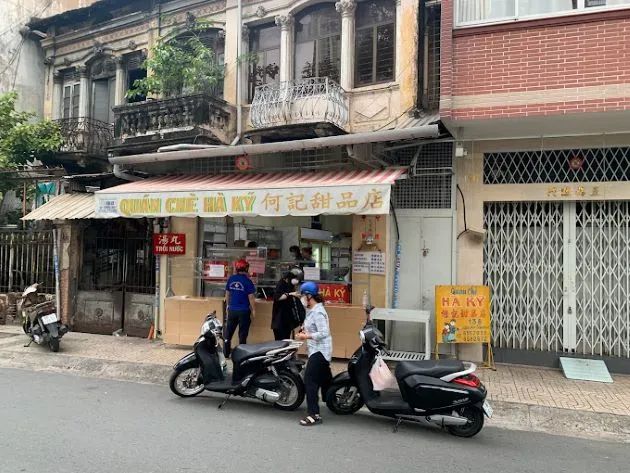Quán Chè Hà Ký - thiên đường của những món ngọt truyền thống