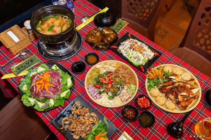 Hình ảnh Nhà Hàng Em Tên Gì 2