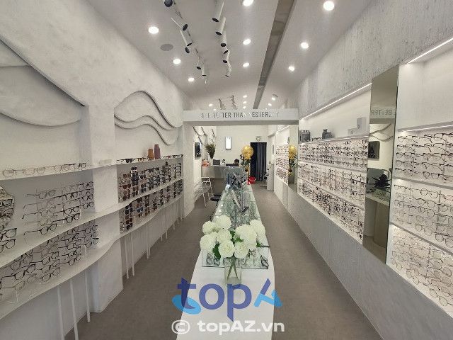 Địa chỉ mua kính mắt tại quận Hà Đông