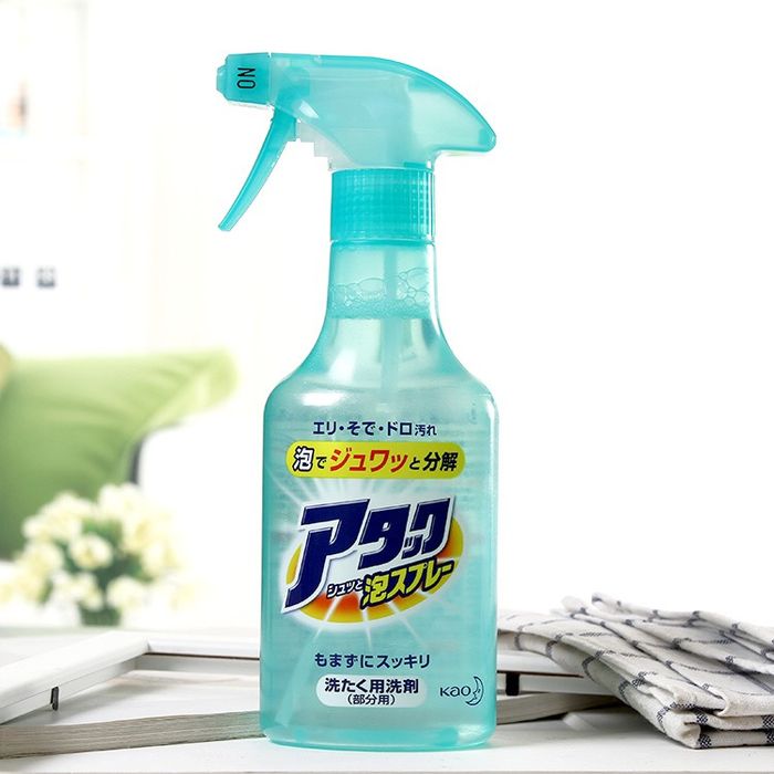 Hình ảnh chai xịt tẩy Kao Nhật Bản chính hãng