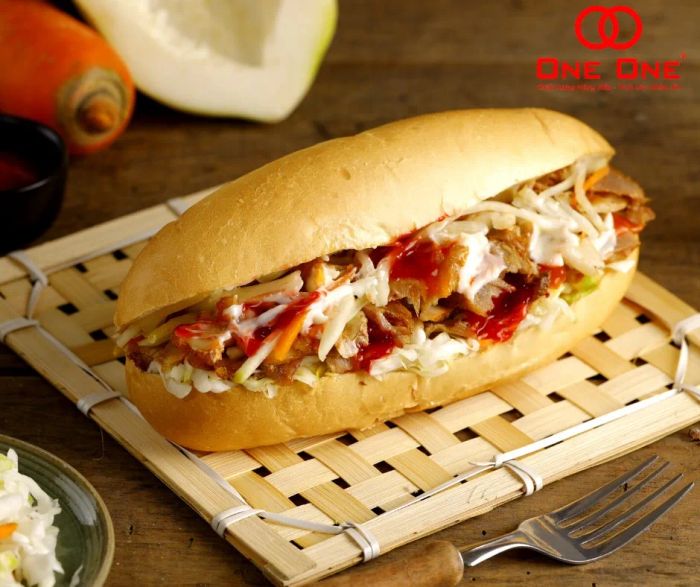 Bánh Mì One One Ảnh 2
