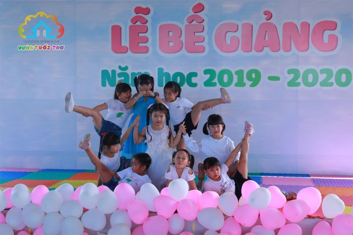 Hình ảnh khu vui chơi sáng tạo tại Trường mầm non Vườn Tuổi Thơ