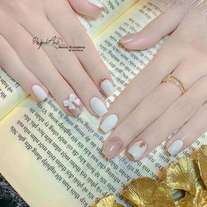 Hình ảnh lớp học sinh động tại Quỳnh Anh nails (ảnh 3)