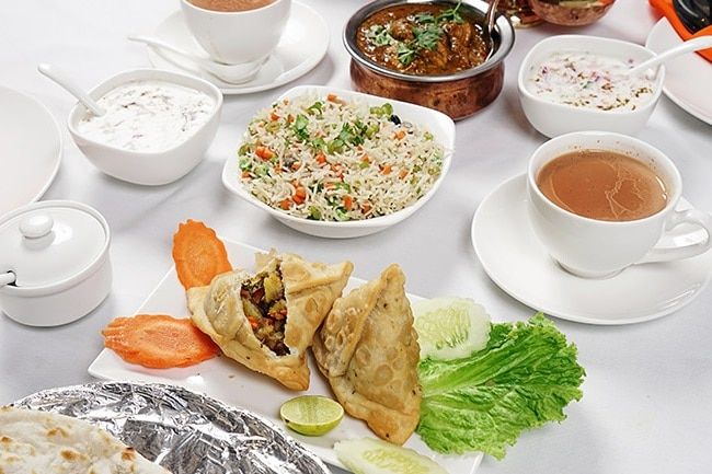 Nhà hàng Little India – Ngô Đức Kế là một trong những địa điểm nổi bật trong danh sách Top 10 Nhà hàng món Ấn Độ ngon tại TP. Hồ Chí Minh.