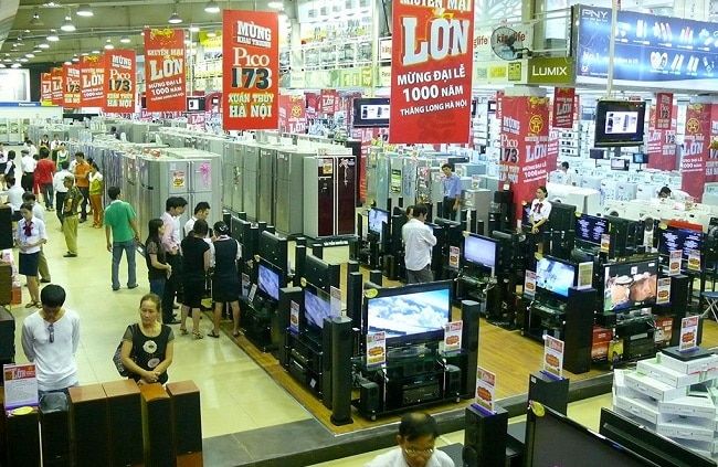 Siêu thị điện máy Nguyễn Kim, với hơn 30 năm phát triển, luôn là địa chỉ đáng tin cậy cho những ai tìm kiếm sản phẩm điện tử chất lượng cao tại Việt Nam. Hệ thống cửa hàng rộng khắp, phục vụ nhu cầu đa dạng từ điện tử, gia dụng đến các sản phẩm cao cấp.