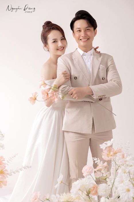 Nguyễn Dũng Studio - Tình yêu tỏa sáng (Ảnh 2)