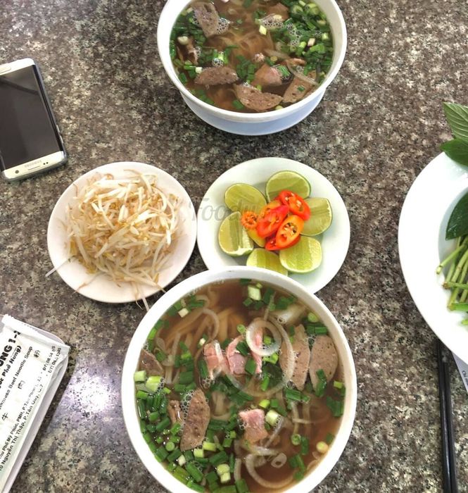 Hình ảnh tô phở đặc biệt thơm ngon tại Phở Kim Hưng