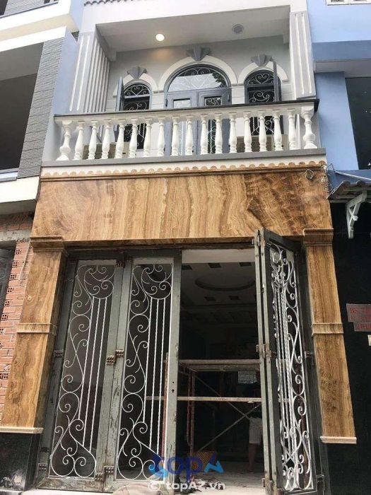 Đơn vị thi công đá hoa cương Tuấn Anh tại huyện Bình Chánh nổi bật với đội ngũ chuyên nghiệp và quy trình làm việc hiệu quả, đem lại những công trình đá hoa cương bền đẹp.