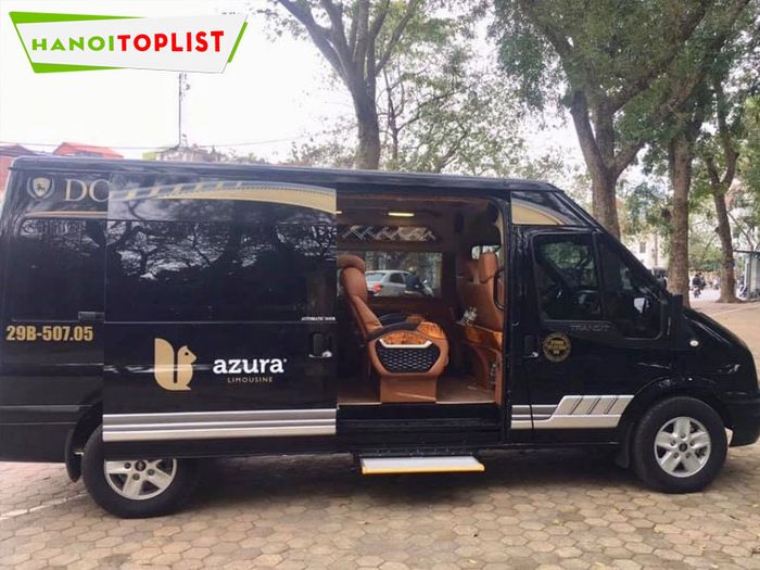 azura-sapa-limousine-trang-bi-hien-dai-Mytour