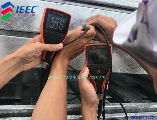 Hình ảnh dây chuyền sản xuất thang máng cáp hiện đại tại Công Ty Cổ Phần IEEC Việt Nam