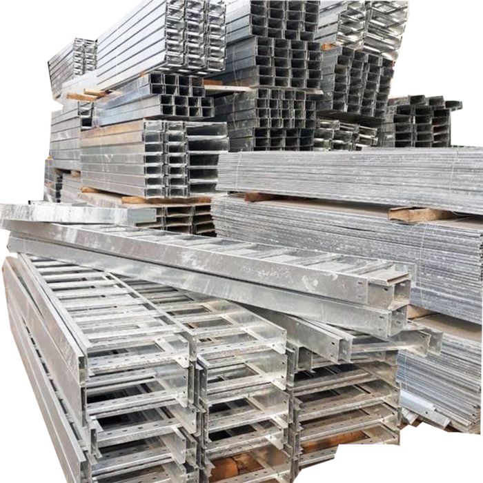 Bộ sưu tập sản phẩm thang máng cáp đa dạng kích thước từ Bách Khoa Việt Nam