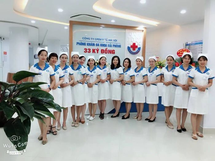 Khu vực xét nghiệm COVID-19 chuyên biệt tại phòng khám
